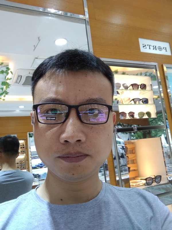 冰羽蓝的第一张照片--太原相亲服务中心