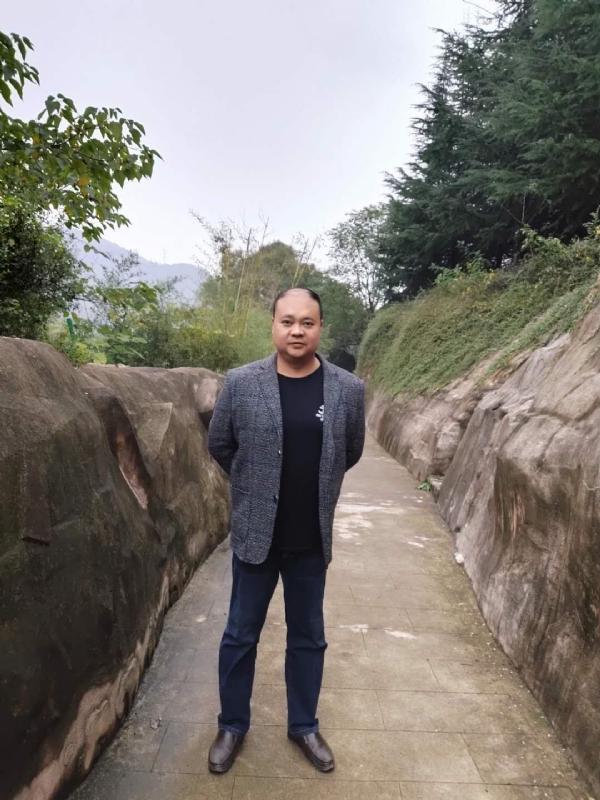 玉竹的第三张照片--太原相亲服务中心