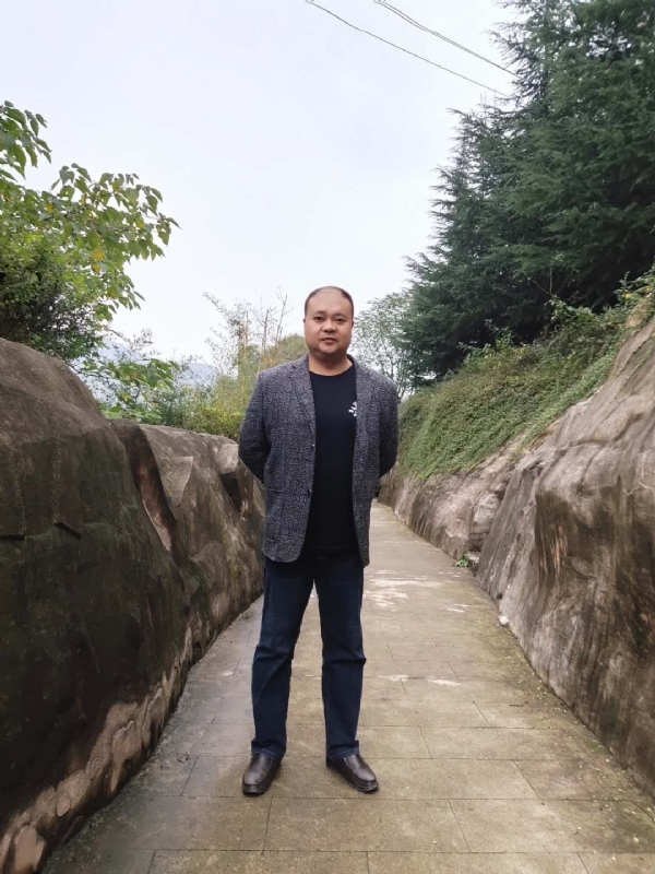 玉竹的第四张照片--太原相亲服务中心