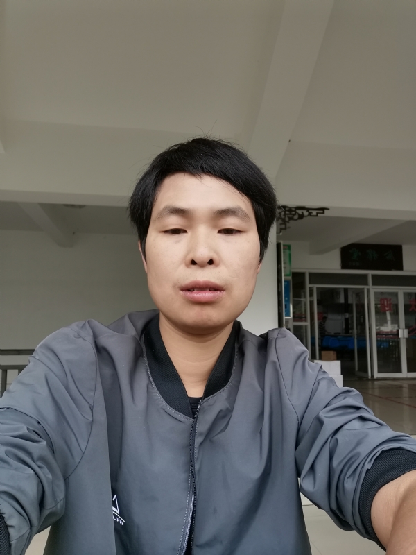 刘志强的第一张照片--太原相亲服务中心