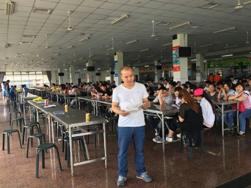 人在旅途的第二张照片--太原相亲服务中心