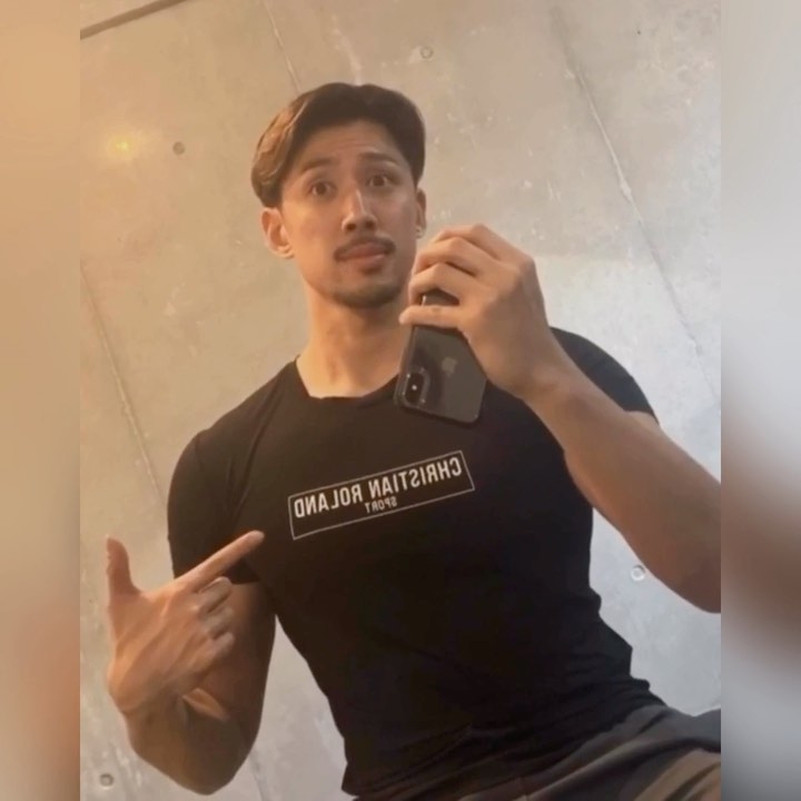 迎风而上的第一张照片--太原相亲服务中心