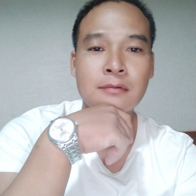 一点红的第一张照片--太原相亲服务中心