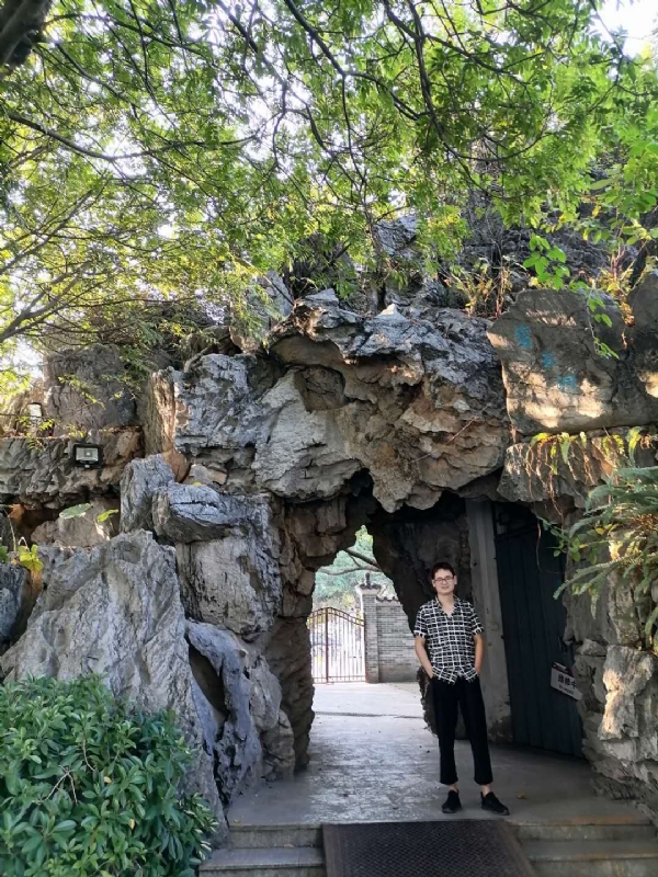 萍水相逢晏的第二张照片--太原相亲服务中心