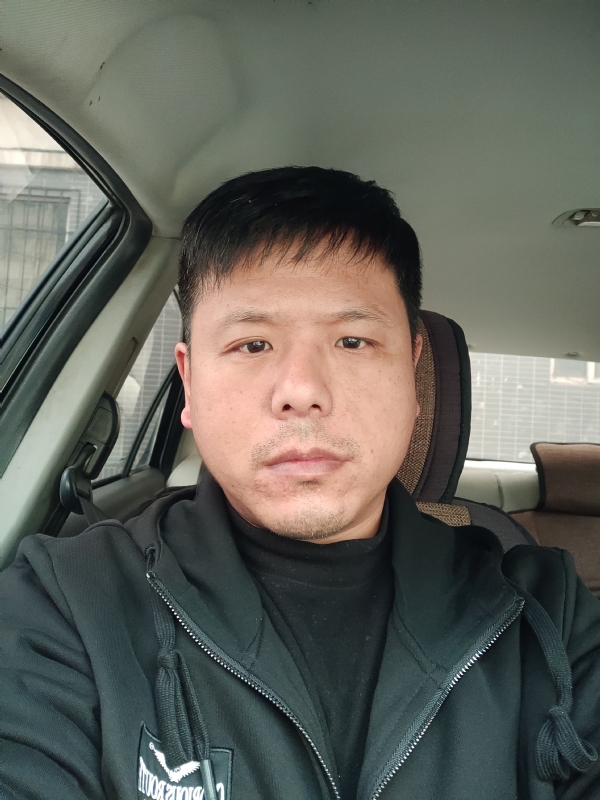 田立城的第一张照片--太原相亲服务中心