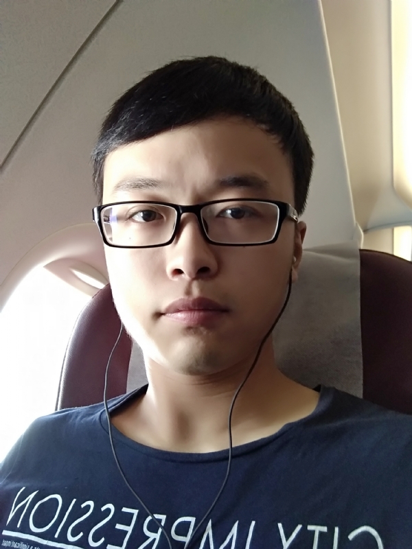 在水一方的第一张照片--太原相亲服务中心