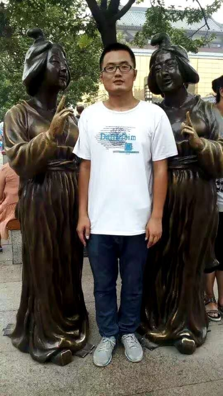 小关系的第一张照片--太原相亲服务中心