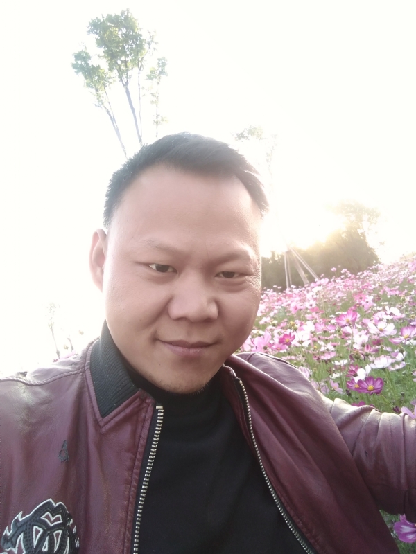 永远的永远的第一张照片--太原相亲服务中心