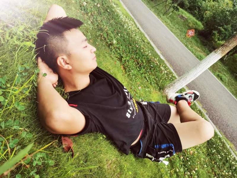 危笑的第一张照片--太原相亲服务中心