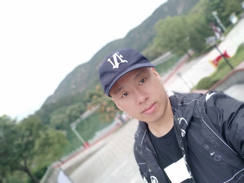 阳光的第一张照片--太原相亲服务中心