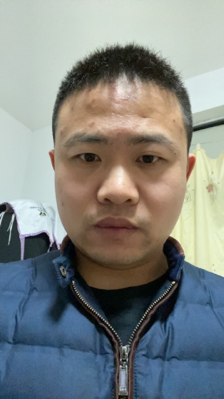 苹果的第一张照片--太原相亲服务中心