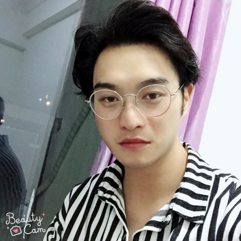 四月的第二张照片--太原相亲服务中心