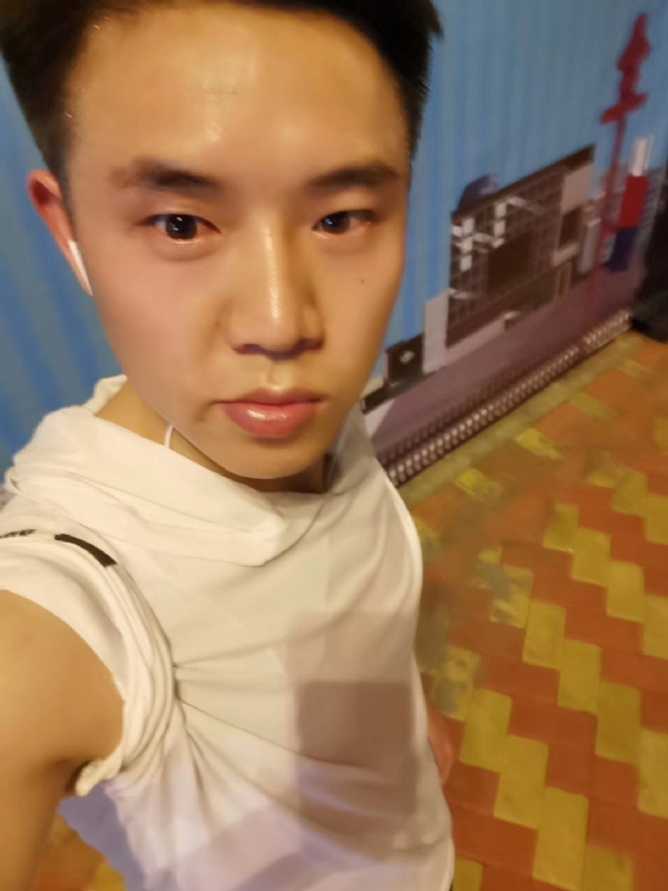 小雷的第一张照片--太原相亲服务中心