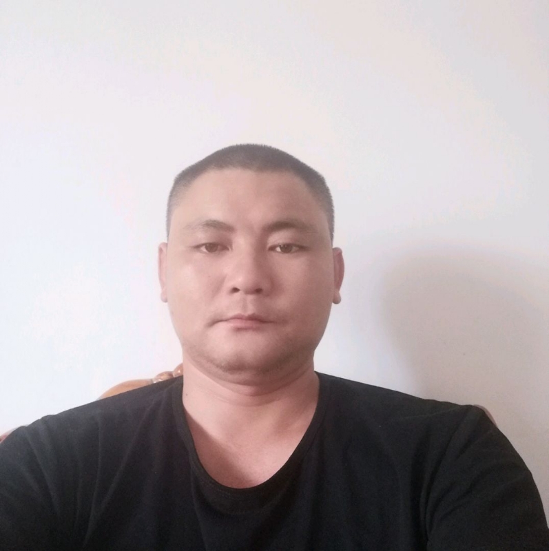 天涯沦落人的第一张照片--太原相亲服务中心