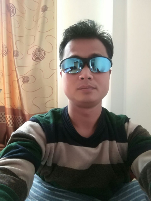 上岸天子的第二张照片--太原相亲服务中心