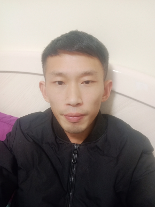 亮儿的第一张照片--太原相亲服务中心