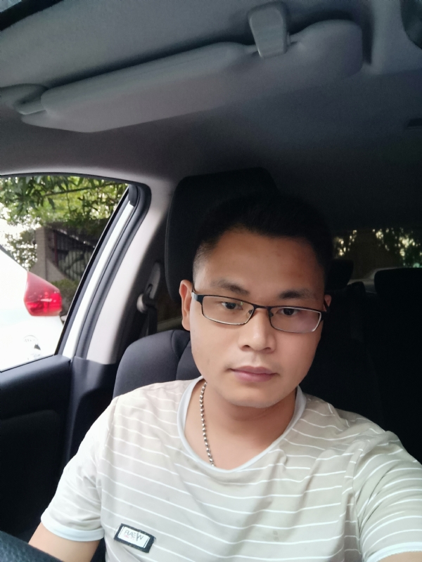 水明的第一张照片--太原相亲服务中心