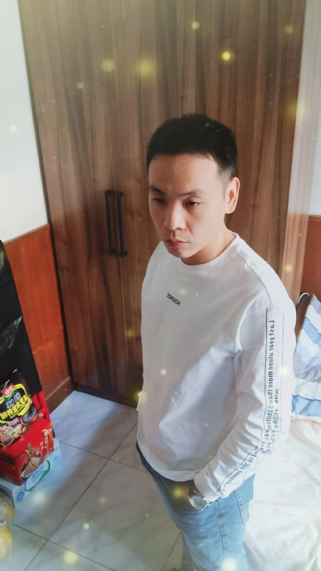 没有蜡笔的小航的第三张照片--太原相亲服务中心