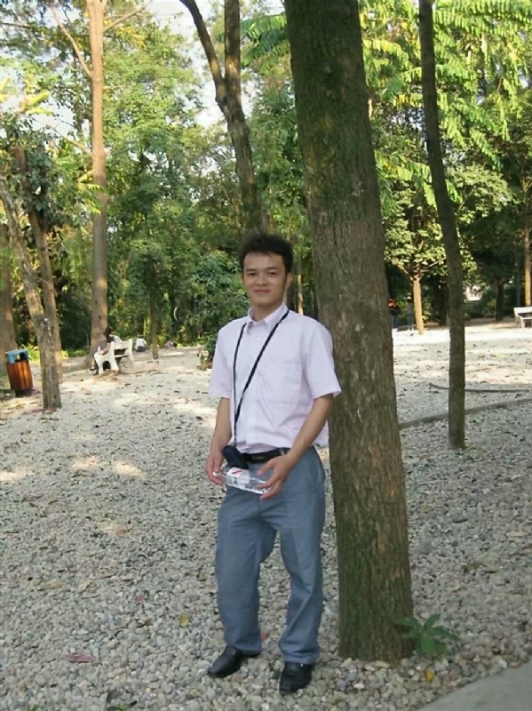 雨浓的第二张照片--太原相亲服务中心