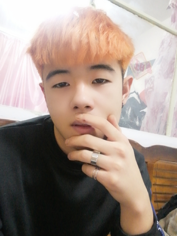 钟宇诗的第一张照片--太原相亲服务中心