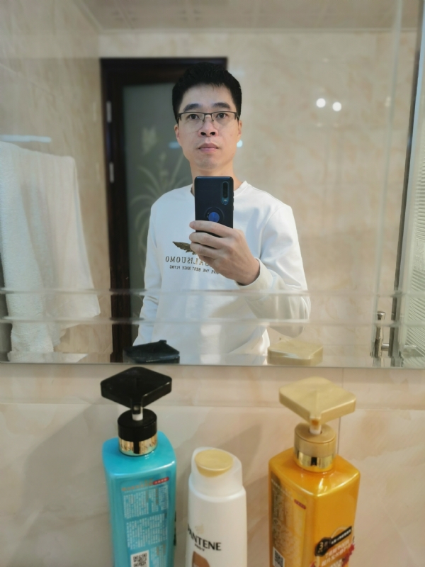 期待缘分的第二张照片--太原相亲服务中心