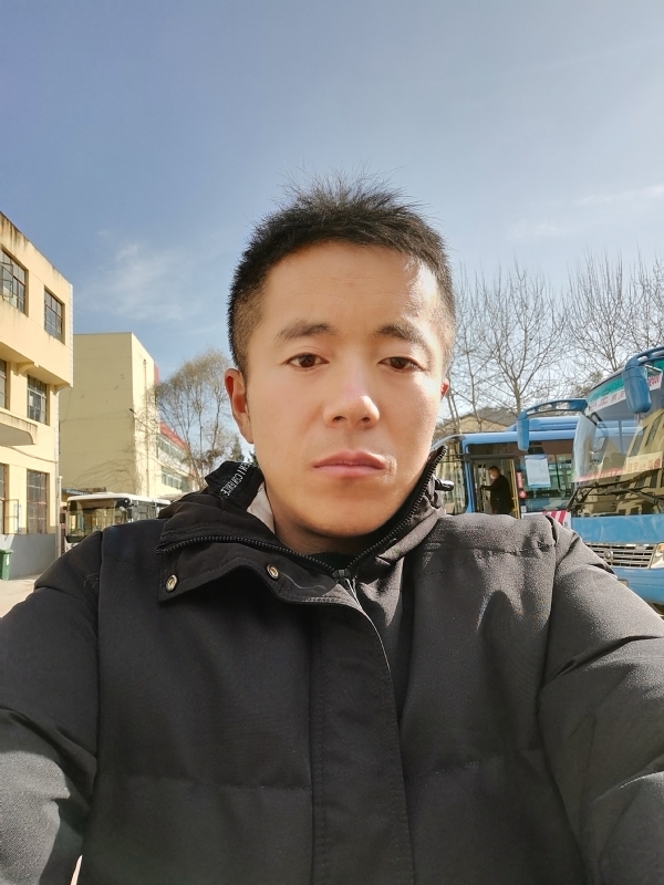 孤独的云的第二张照片--太原相亲服务中心