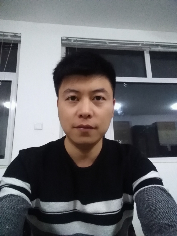 呵呵的第一张照片--太原相亲服务中心