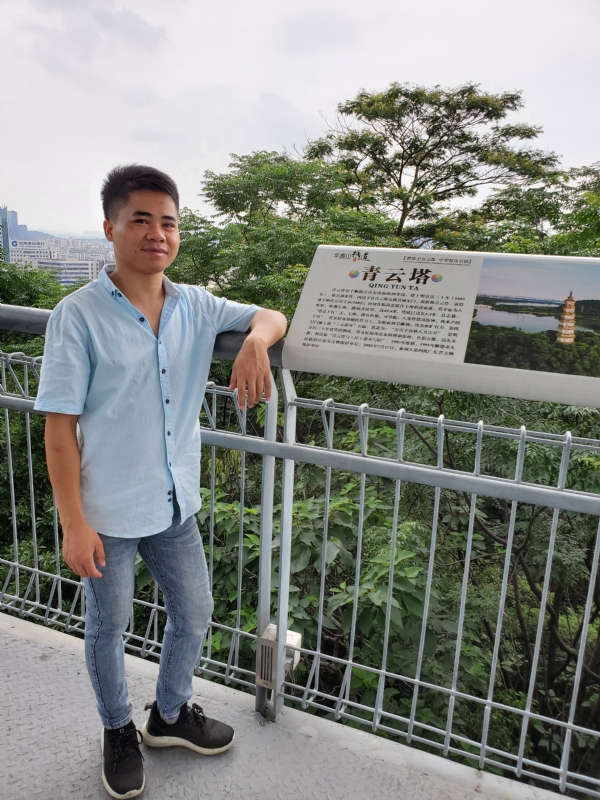 尚德的第一张照片--太原相亲服务中心