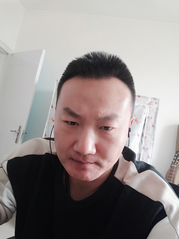 曹先森的第一张照片--太原相亲服务中心