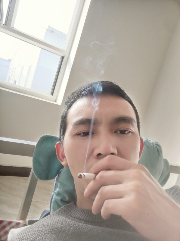 殇情的第一张照片--太原相亲服务中心