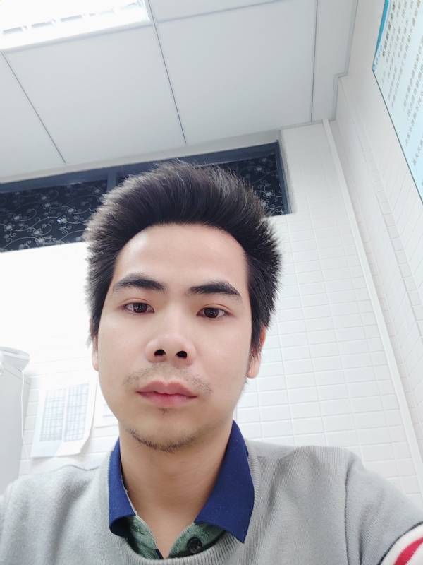 蓝先生的第一张照片--太原相亲服务中心