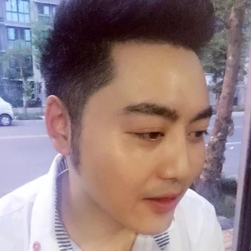 加油吧少年的第一张照片--太原相亲服务中心