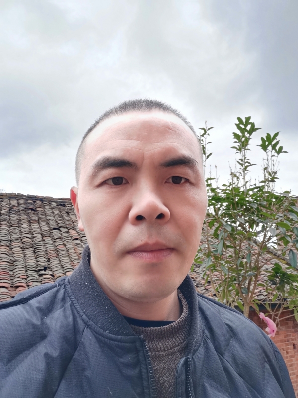 无悔的第一张照片--太原相亲服务中心