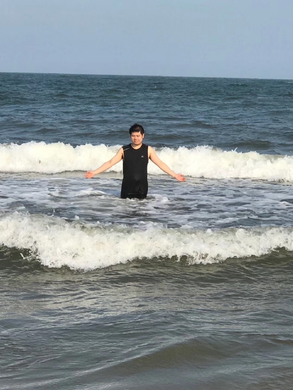 TS杰的第一张照片--太原相亲服务中心