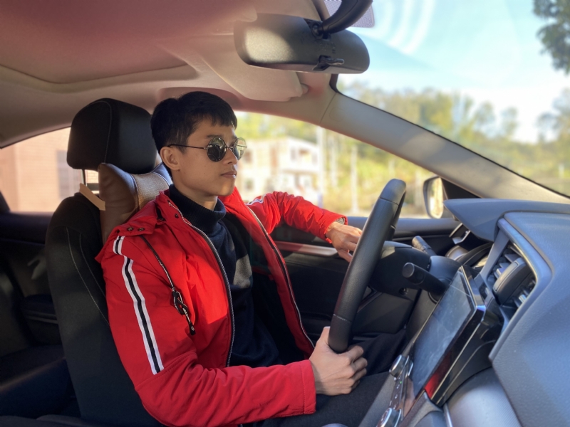 林威成的第二张照片--太原相亲服务中心