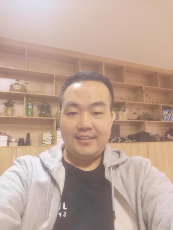 carl的第一张照片--太原相亲服务中心