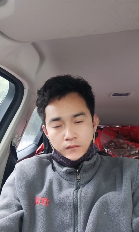 冷锋的第一张照片--太原相亲服务中心