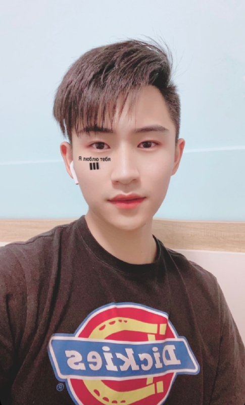 清风归客的第一张照片--太原相亲服务中心