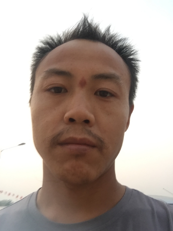 老曹的第一张照片--太原相亲服务中心