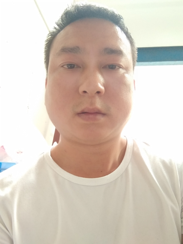 大叔的第一张照片--太原相亲服务中心