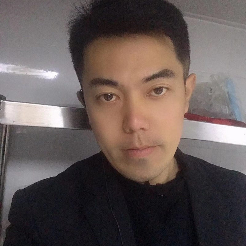 李龙的第二张照片--太原相亲服务中心