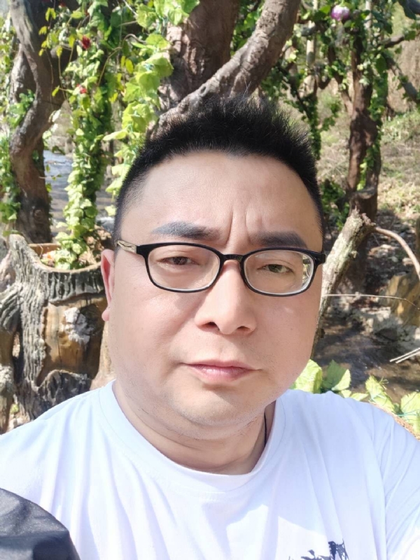 妙手仁心的第一张照片--太原相亲服务中心