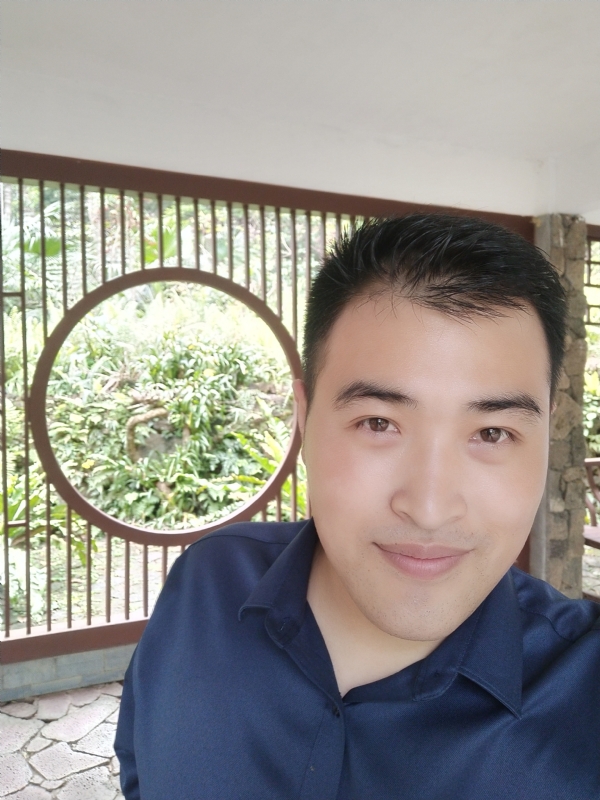 天涯漂泊客的第一张照片--太原相亲服务中心