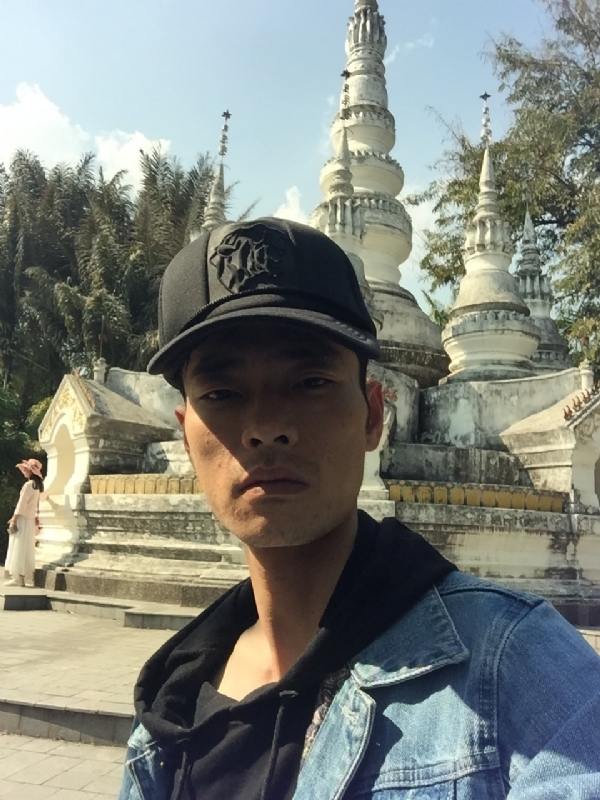 非诚勿扰的第一张照片--太原相亲服务中心