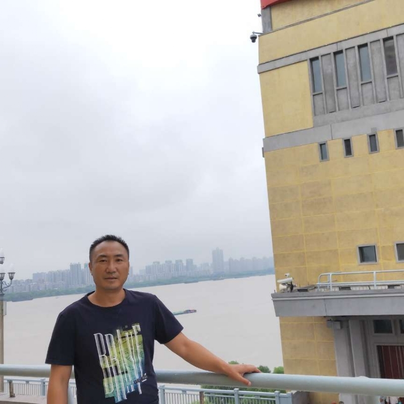 明天的第一张照片--太原相亲服务中心