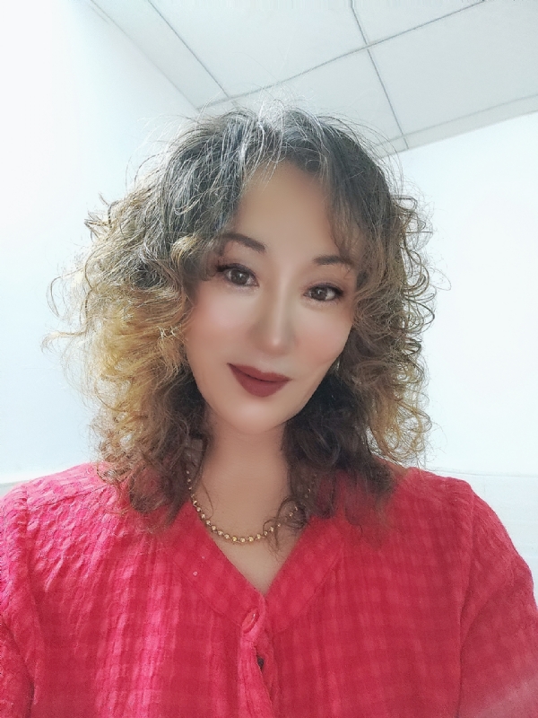 燕子的第一张照片--太原相亲服务中心