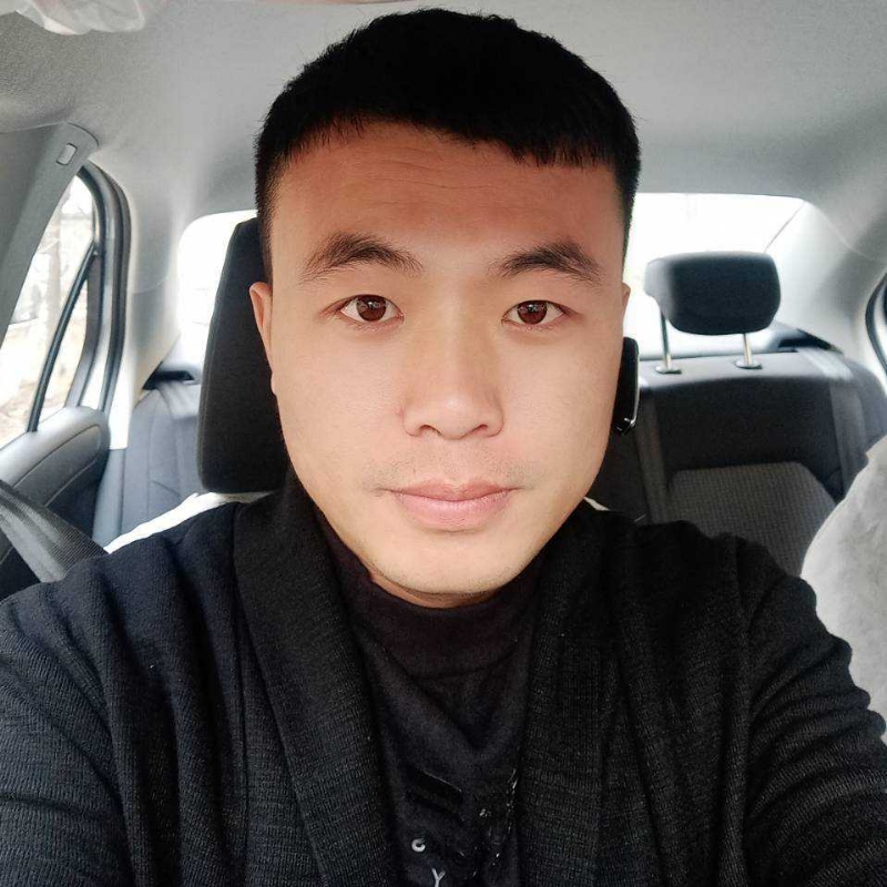 董加个龙的第一张照片--太原相亲服务中心