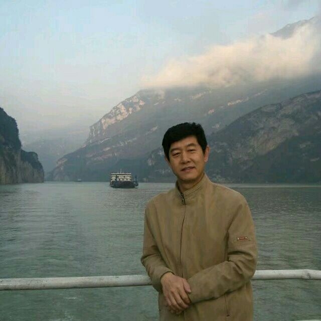 优秀善良1.78的第二张照片--太原相亲服务中心