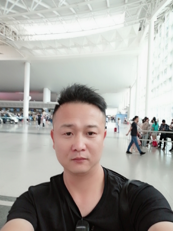 一叶知秋的第一张照片--太原相亲服务中心