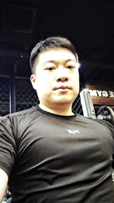 好想遇见你的第二张照片--太原相亲服务中心